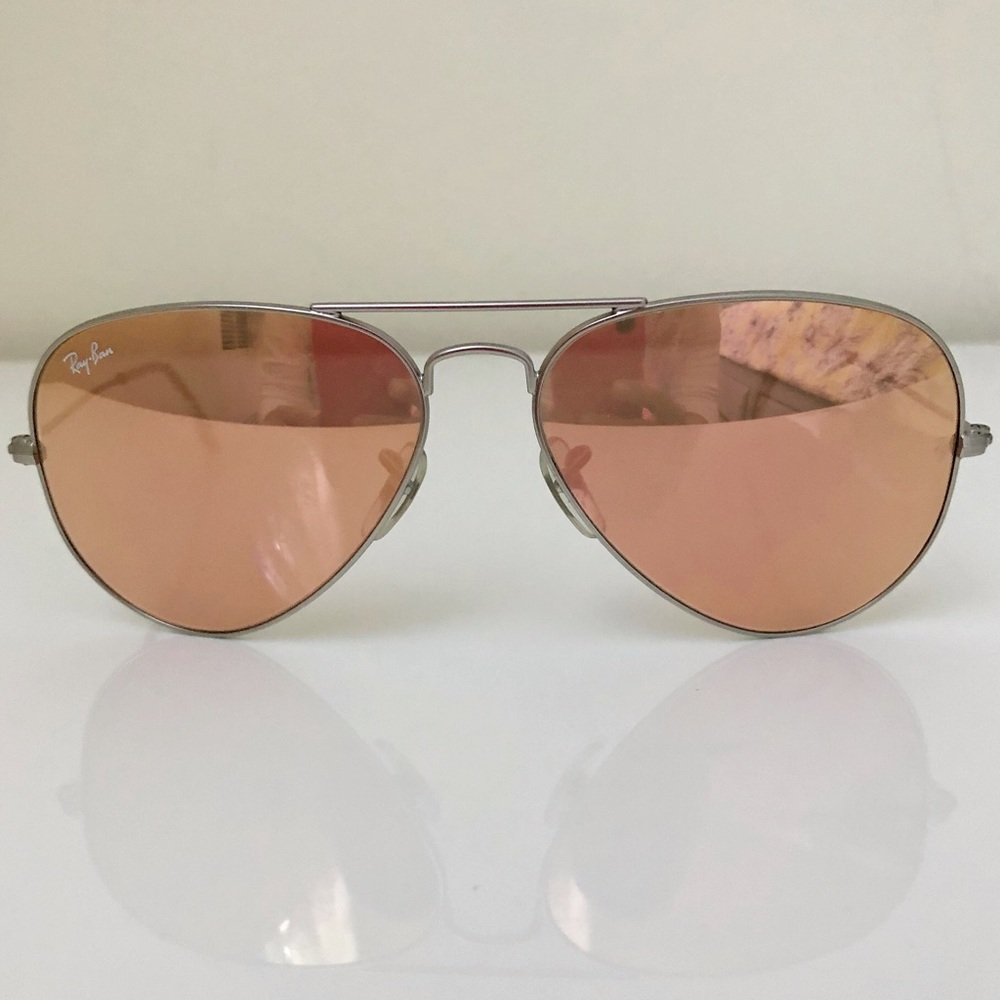 RAY BAN AVIATOR SUNGLASSES - Picture 3 of 10